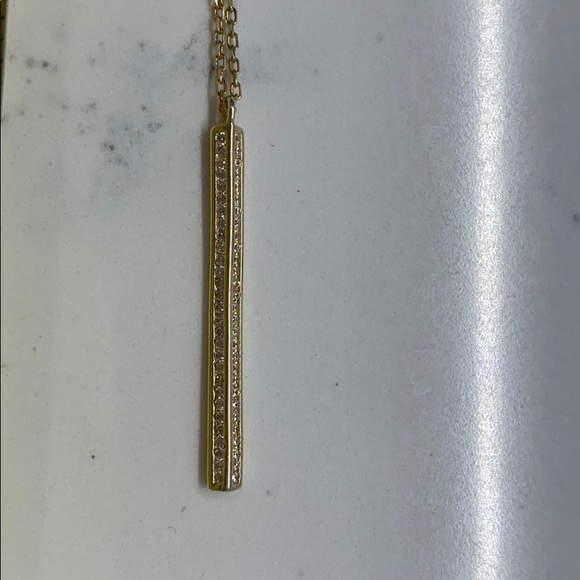 Gold (f) CZ sparkle bar - Picture 3 of 3